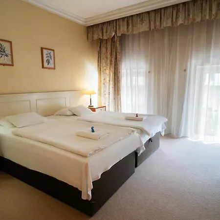 Korona 3* Nyíregyháza