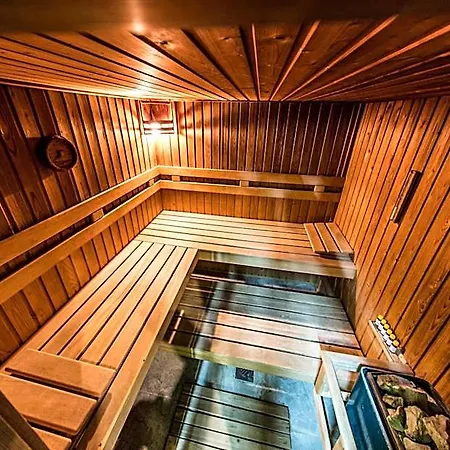 Korona Otel Nyíregyháza