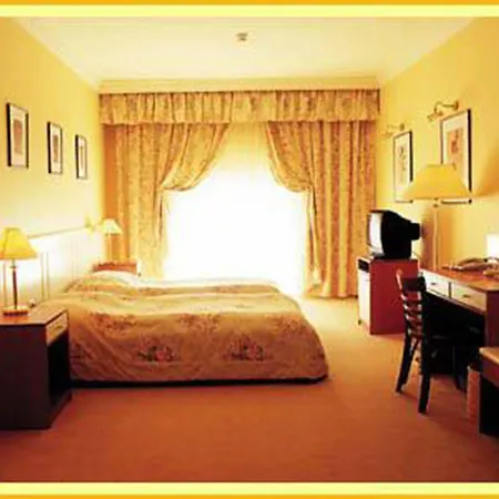 Hotel Korona 3*