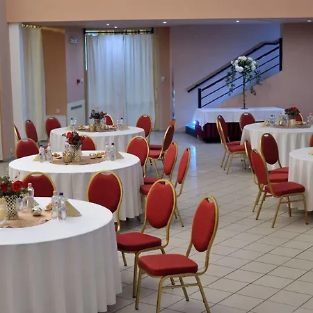 Korona Hotel 3*