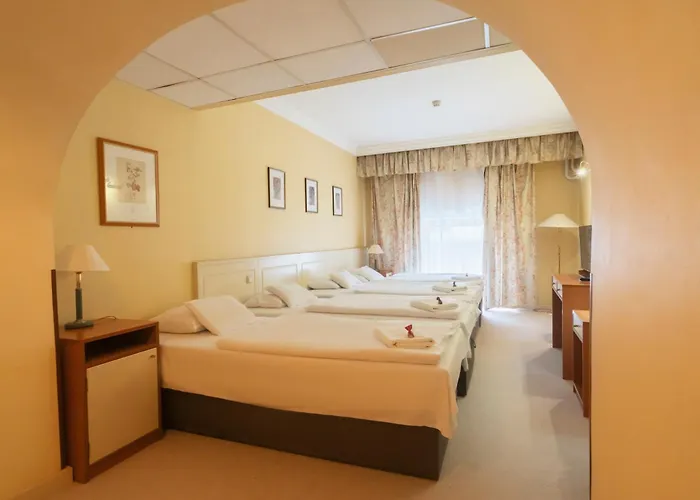Korona 3*