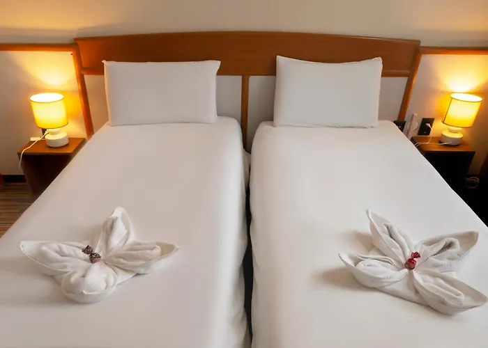 Korona Hotel 3*